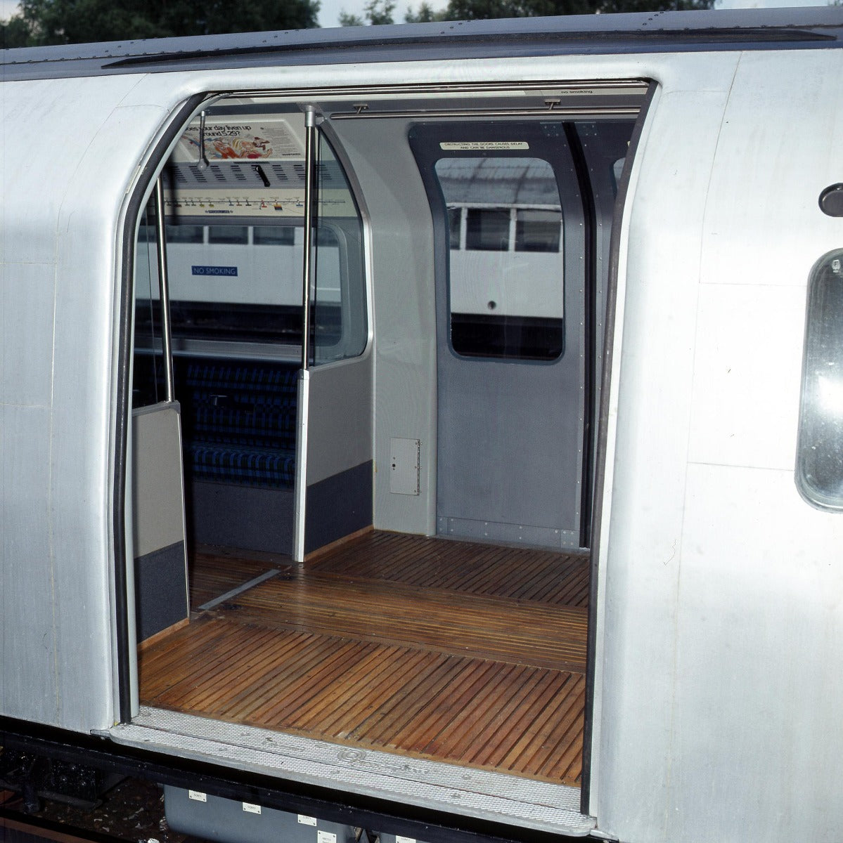 Metropolitan Car Line Diagram