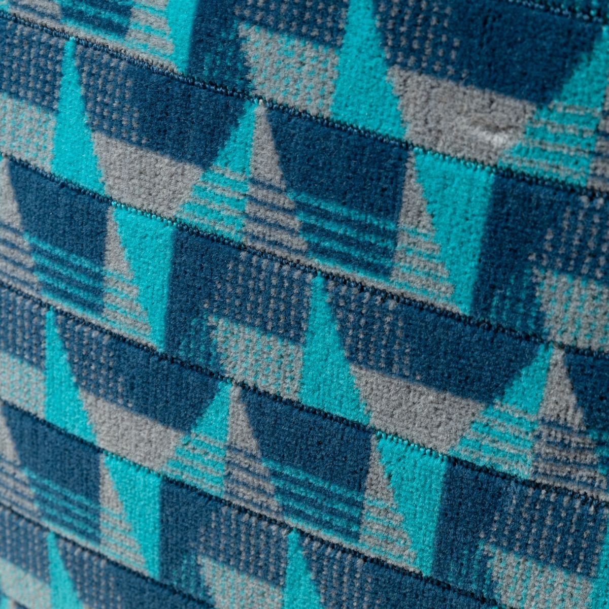 DLR Poplar
