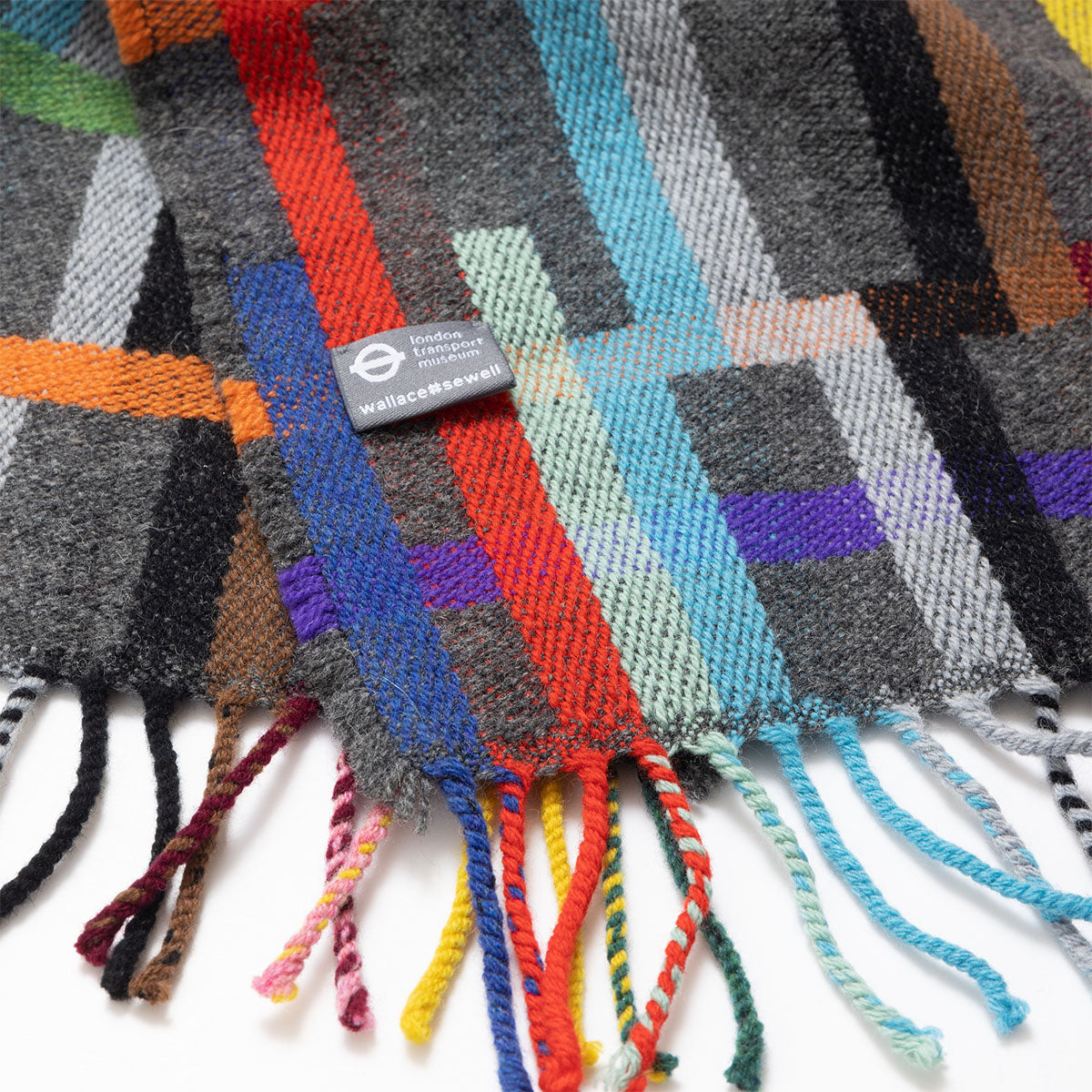 Tube 160 Wallace Sewell Scarf