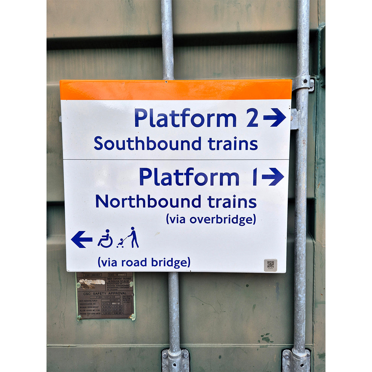 Platform 2 Southbound Trains - Platform 1 Northbound Trains (3342025)