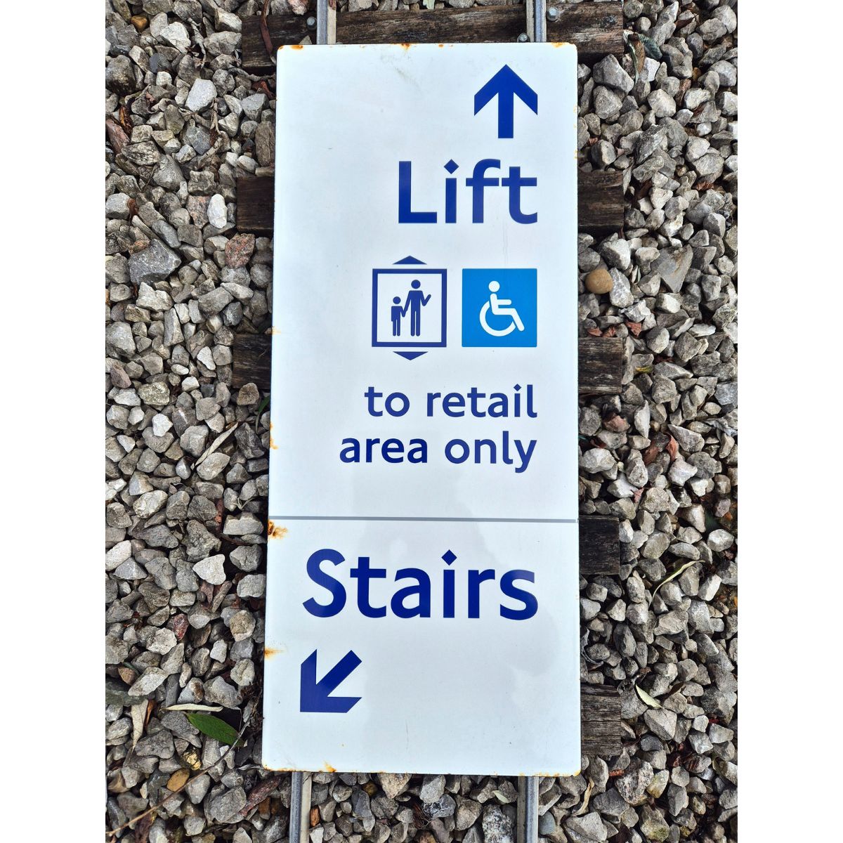 Lift Arrow Up To Retail Area Only Stairs Arrow Diagonal Left (142026)
