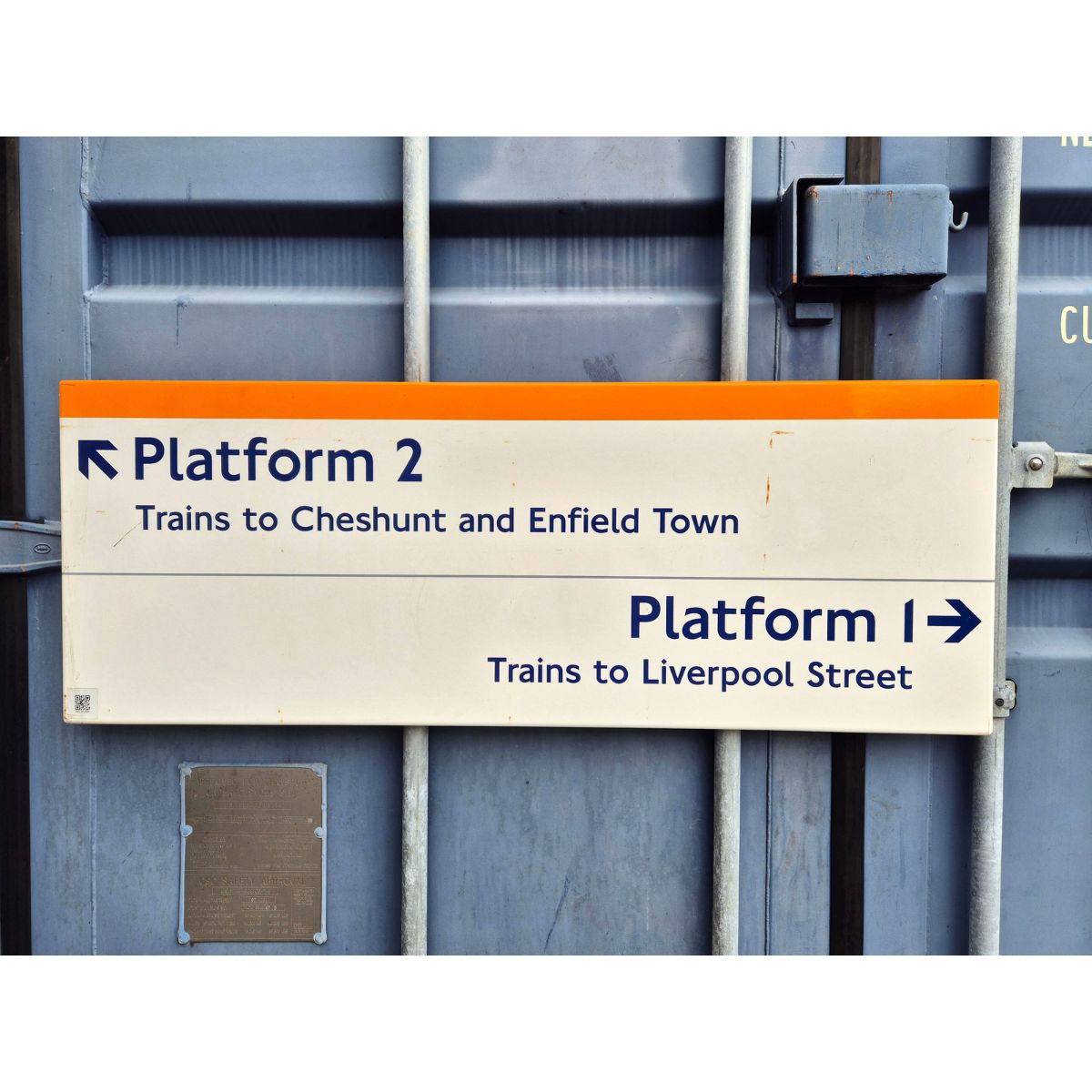 Platform 2 Trains to Cheshunt and Enfield Town (602026)