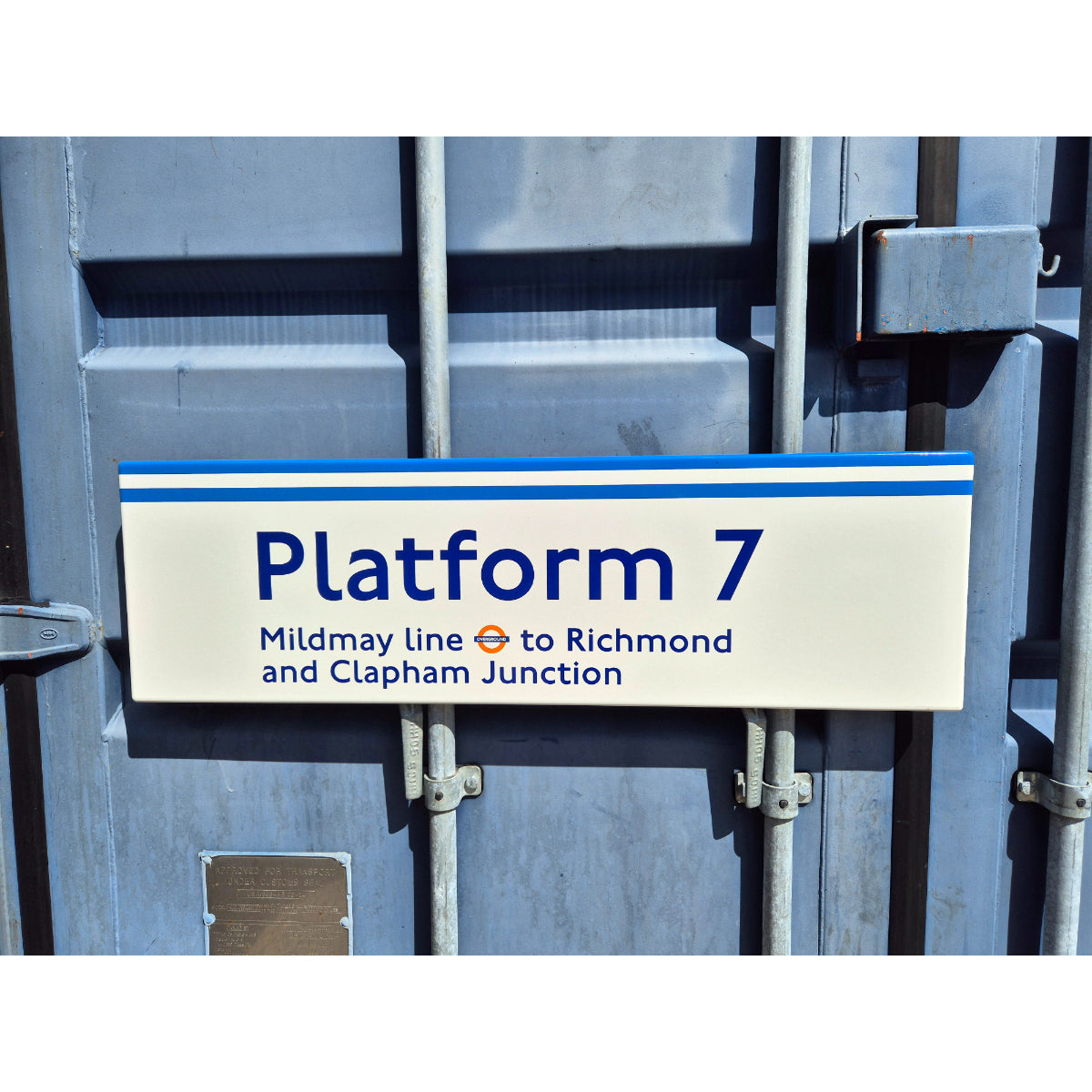Mildmay line - Platform 7 - Mildmay line to Richmond and Clapham Junction (1152026)