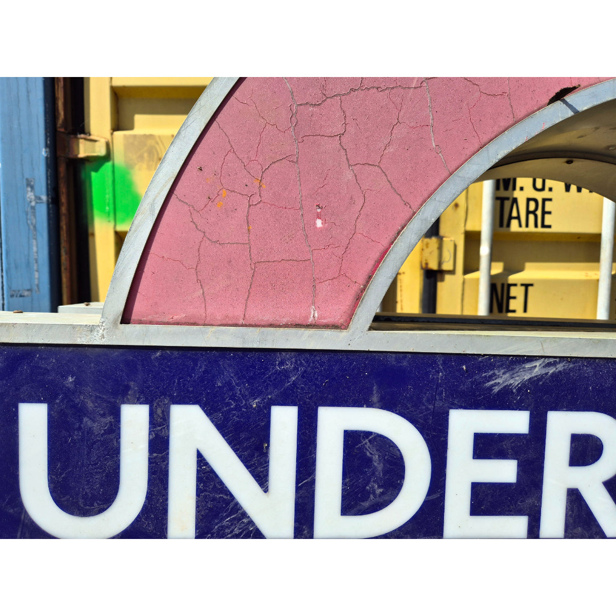 Extra Large Underground Roundel Totem - Heavy Weight (1262026)
