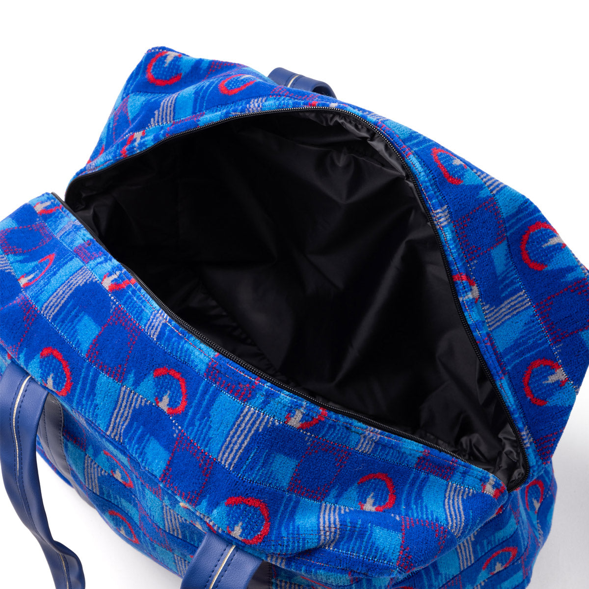 Barman Moquette Travel Bag