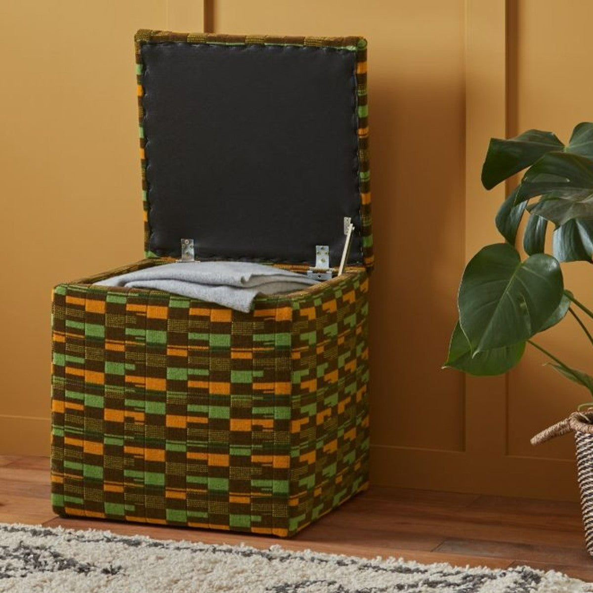 Moquette Hinged Storage Cube